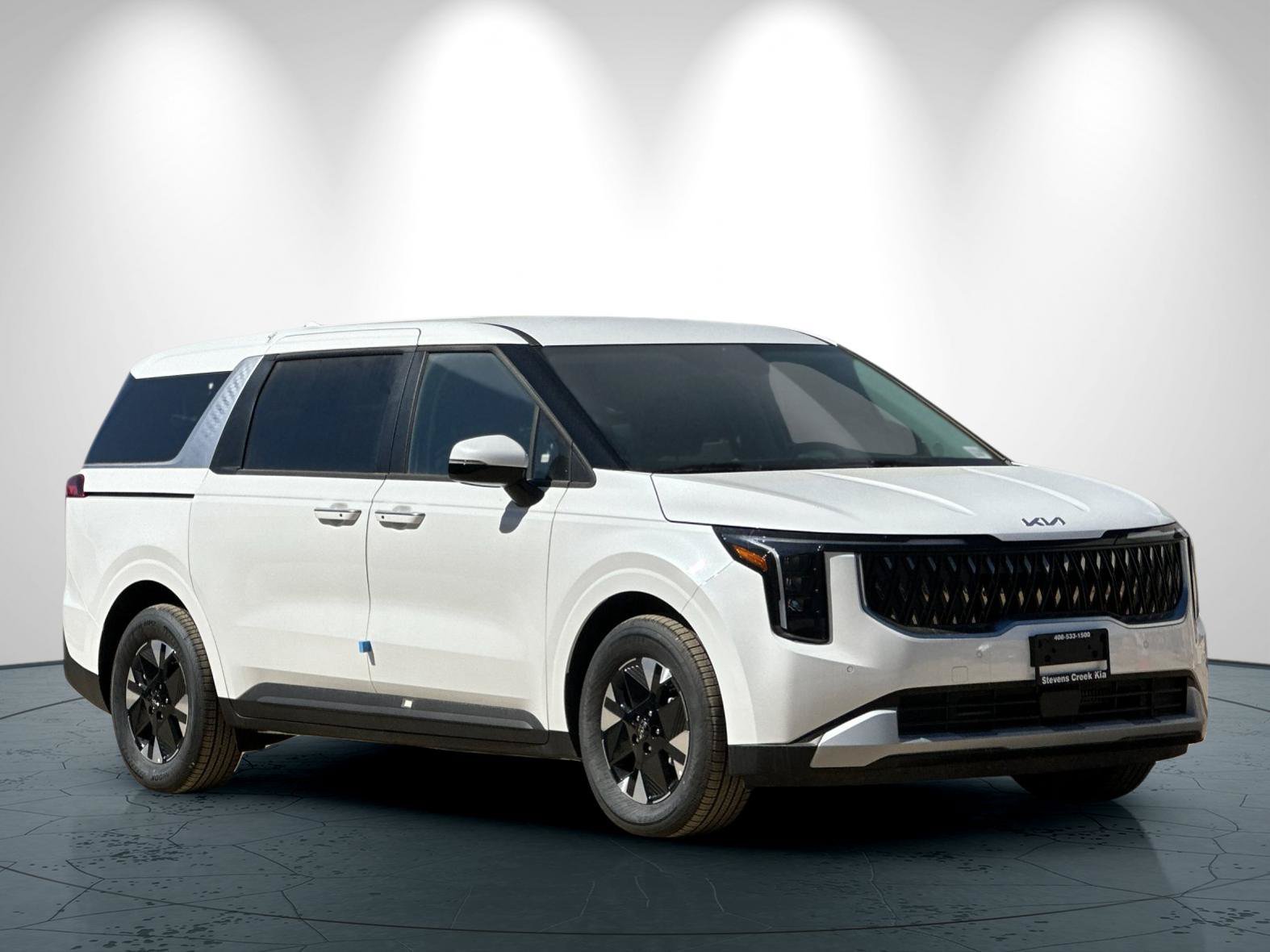 New 2027 Kia Carnival LXS FWD image 2