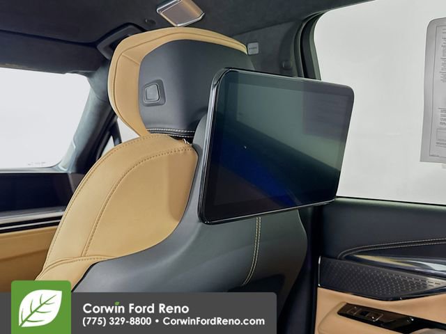 Used 2025 Cadillac Escalade IQ Luxury 2 image 27