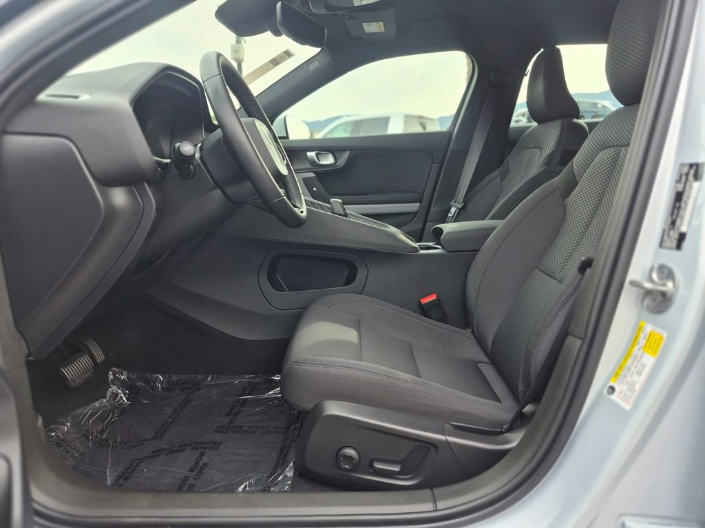 Used 2023 Polestar Polestar 2 image 11