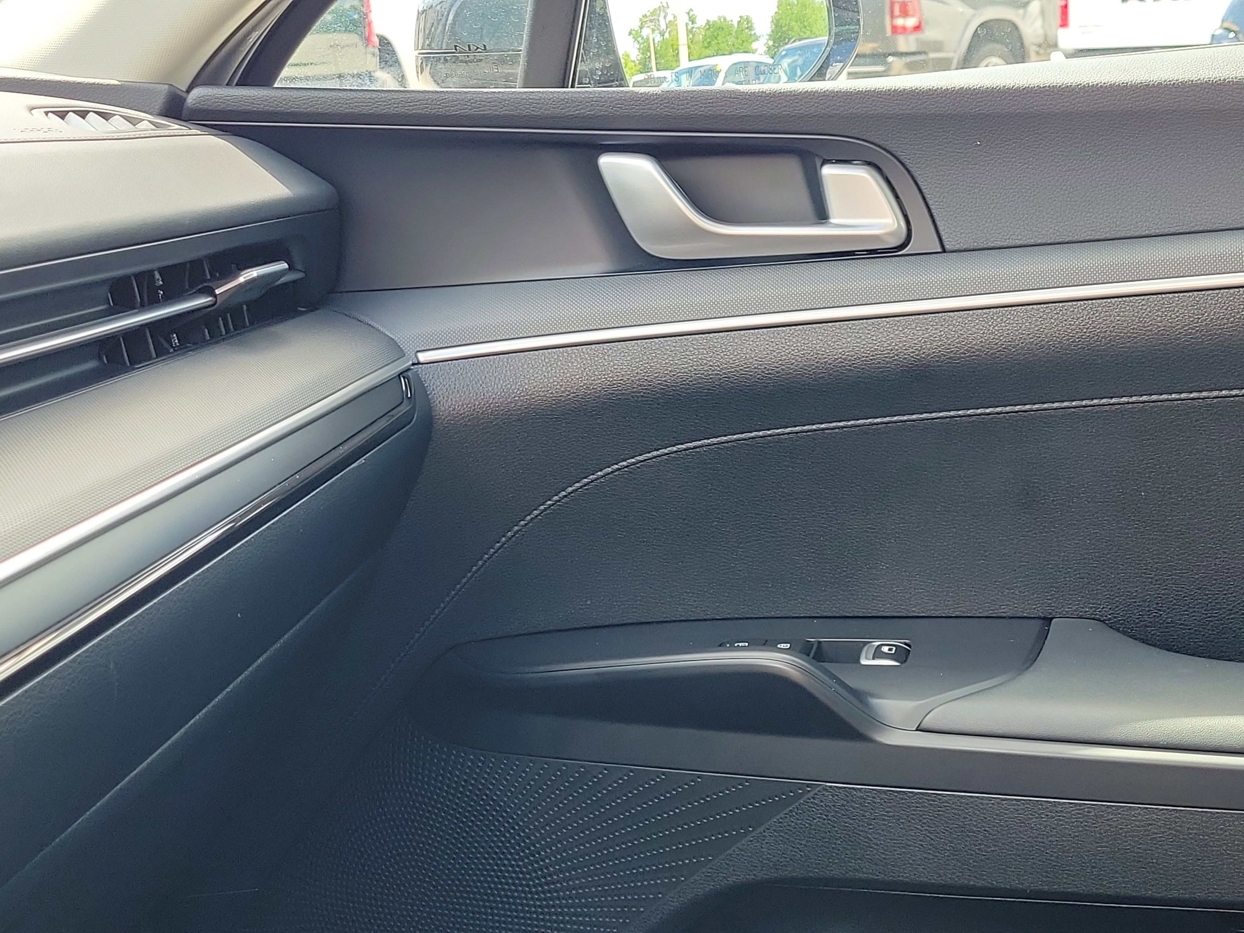 Used 2025 Kia K5 LXS FWD image 30