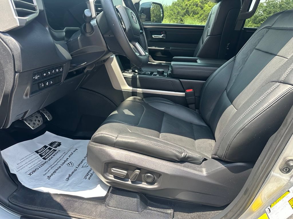 Certified 2024 Toyota Sequoia Limited w/ TRD Off-Road Package AWD/4WD image 11