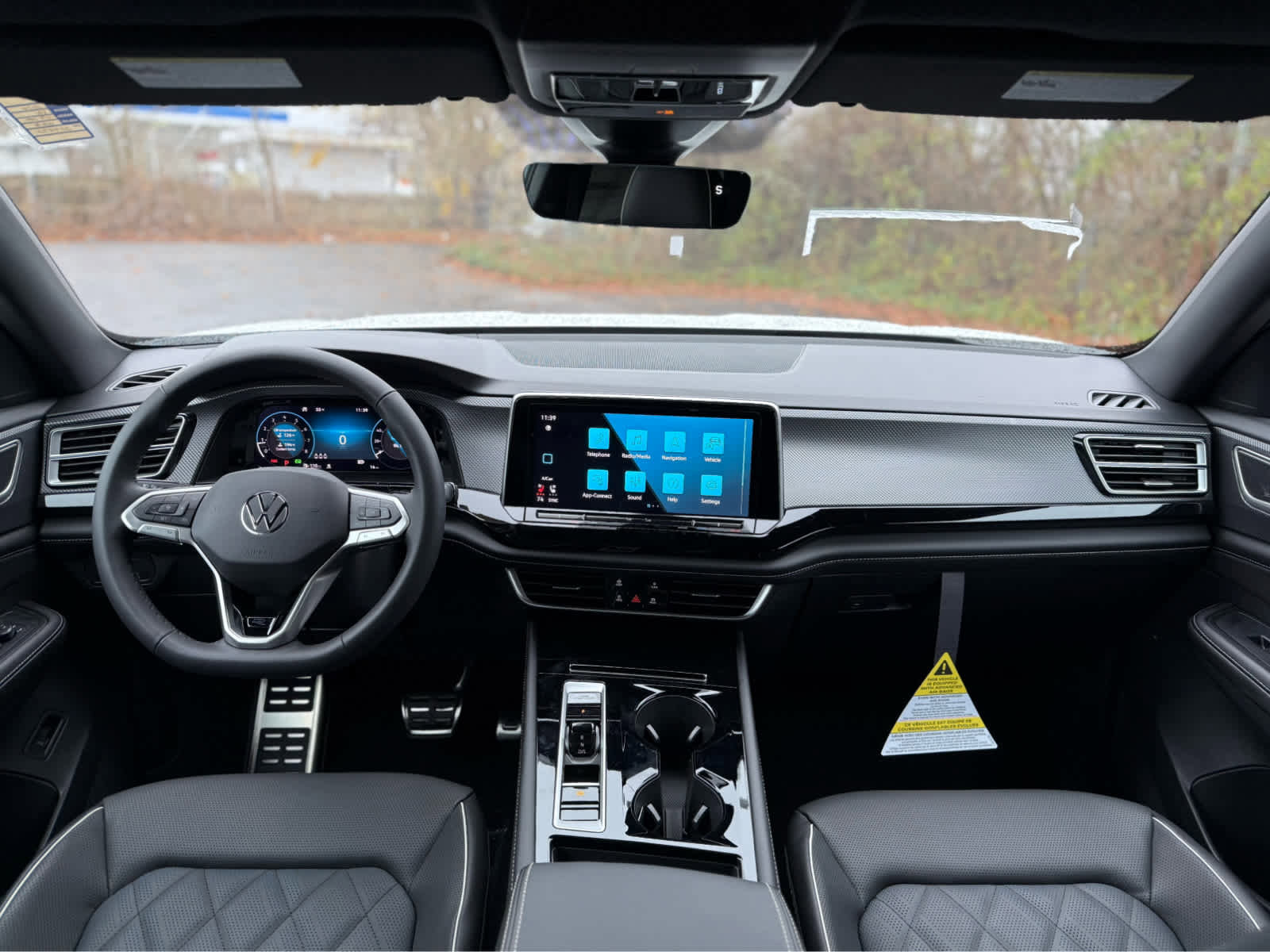 New 2026 Volkswagen Atlas Cross Sport SEL Premium R-Line image 17