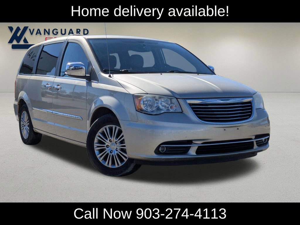 Used 2014 Chrysler Town & Country Touring-L w/ Driver Convenience Group