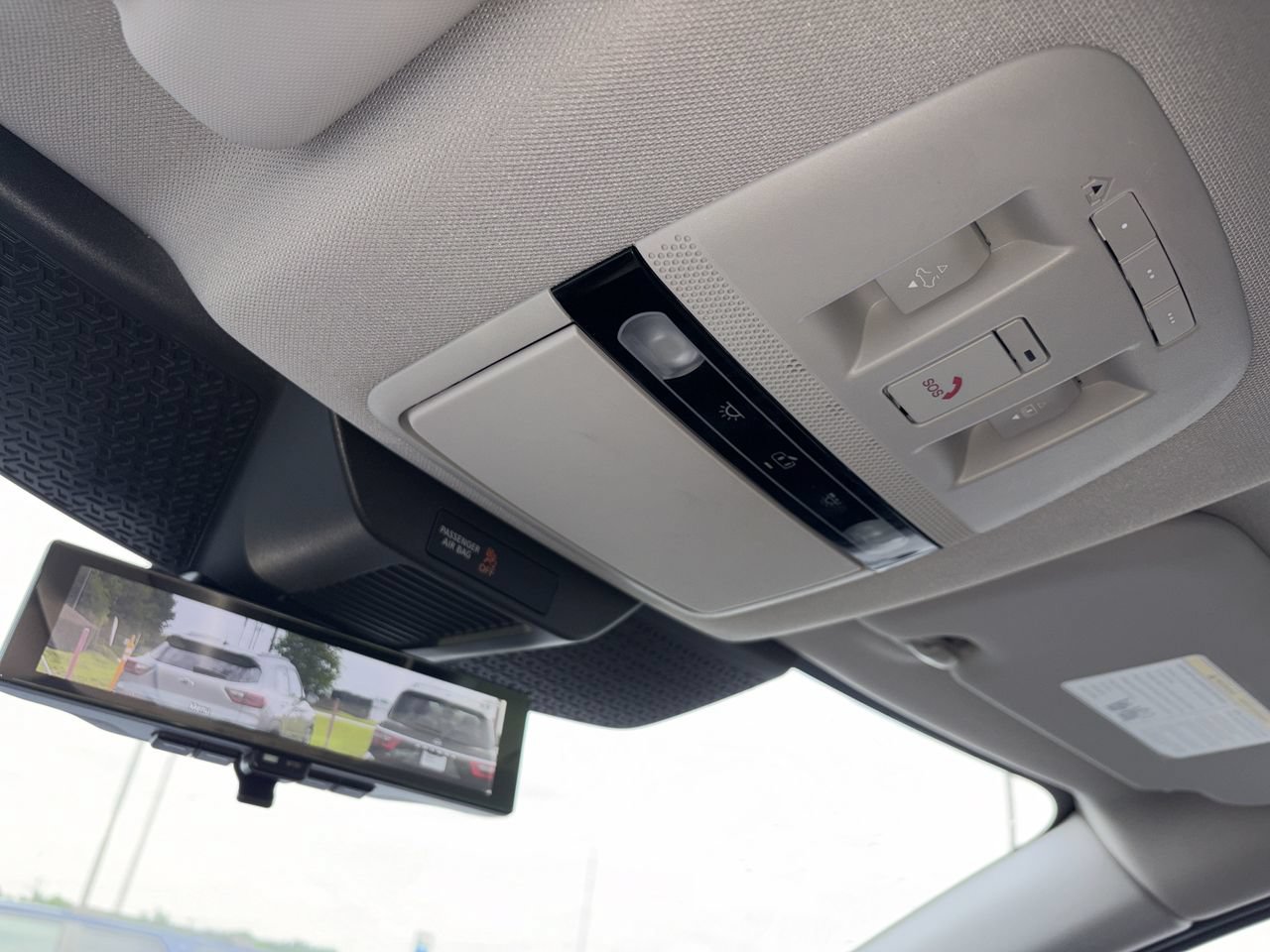Certified 2024 Nissan Ariya FWD image 29