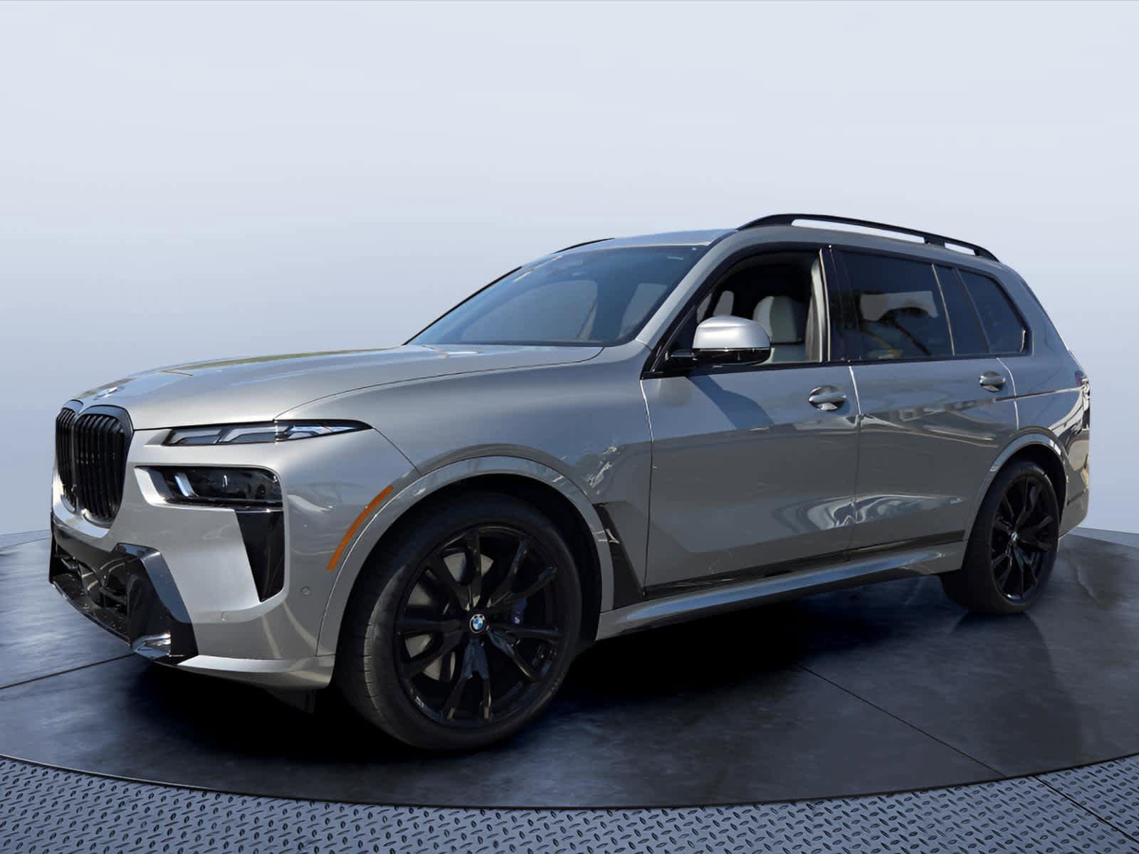 Certified 2026 BMW X7 xDrive40i image 2