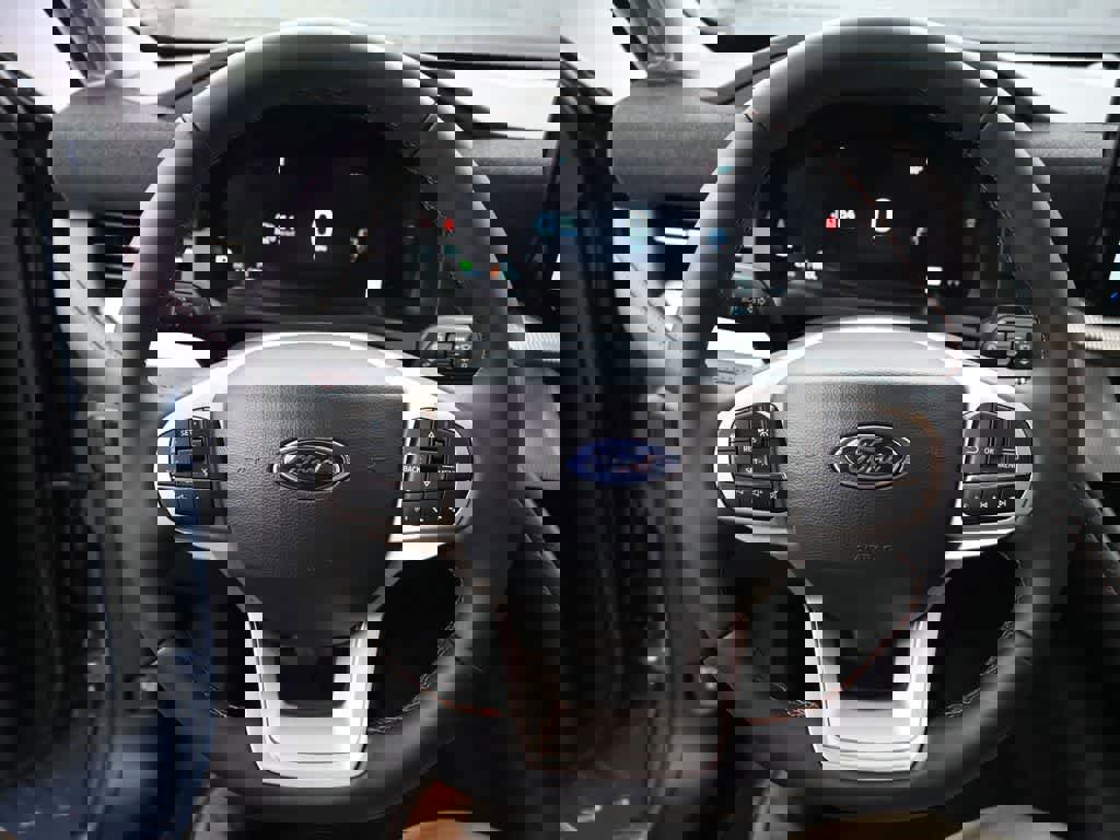 New 2026 Ford Explorer Active image 27