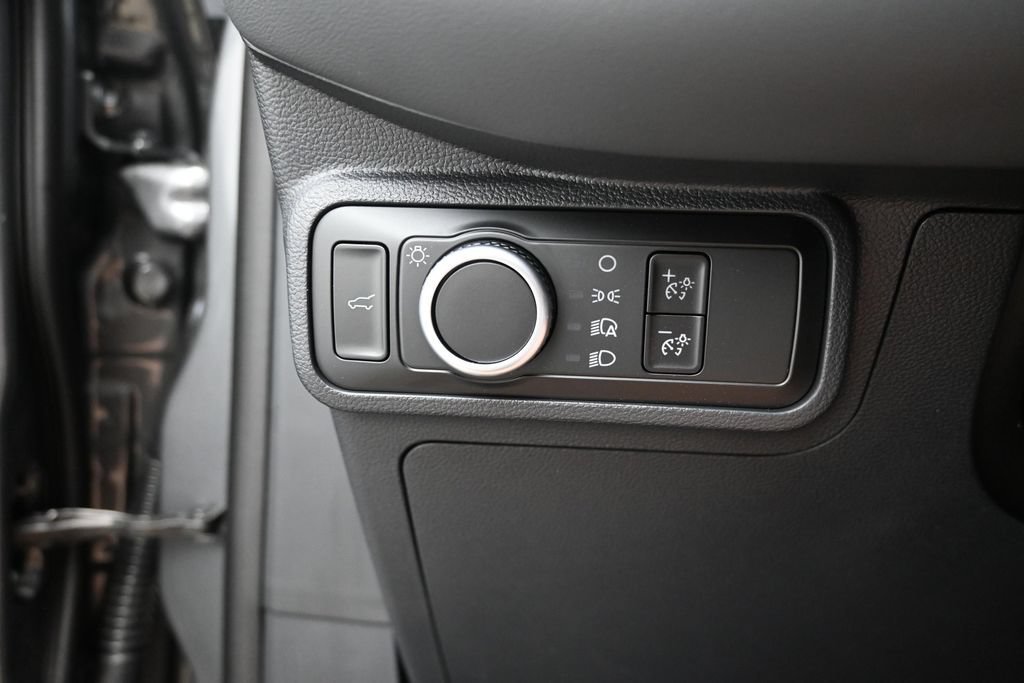 New 2026 Ford Explorer Active AWD/4WD image 12