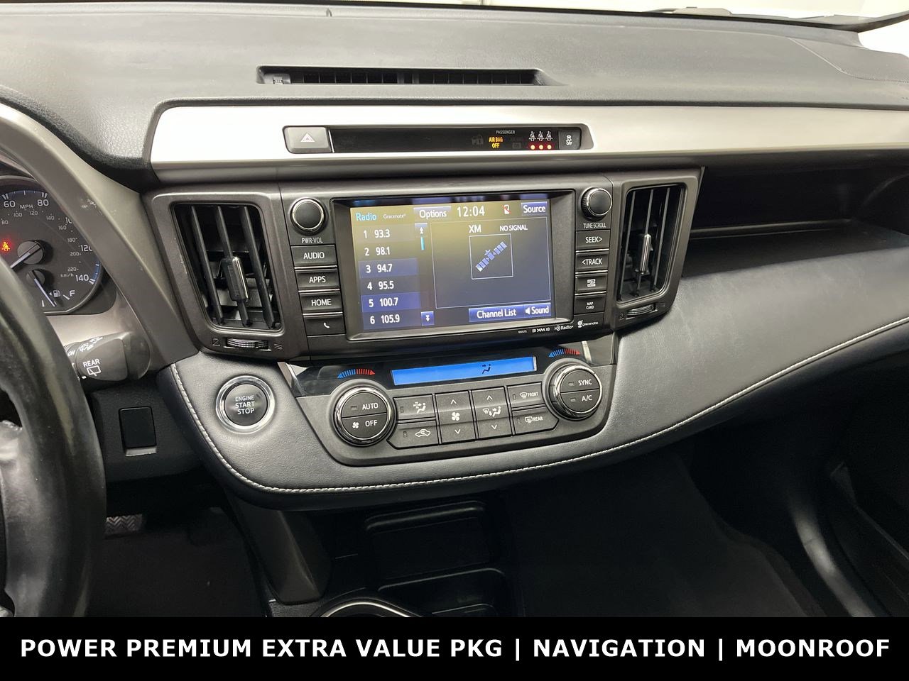 Used 2018 Toyota RAV4 XLE FWD image 16