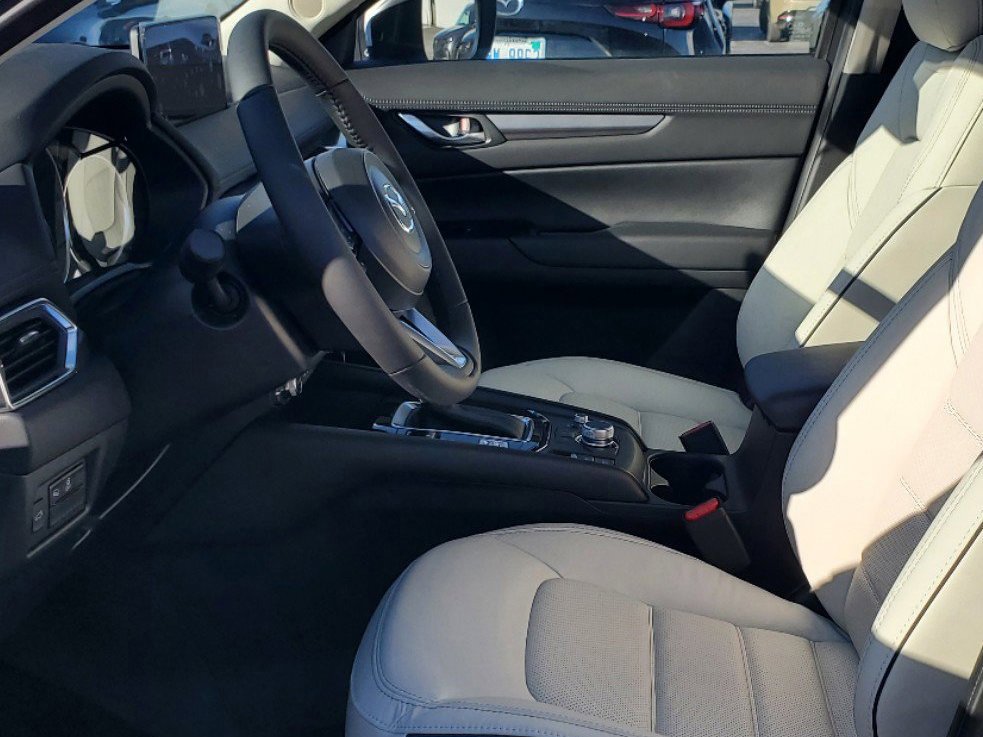 New 2025 MAZDA CX-5 AWD 2.5 S w/ Preferred Package image 12