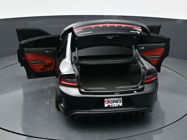 Used 2018 Dodge Charger SRT Hellcat w/ Harman/Kardon Audio Group RWD image 38