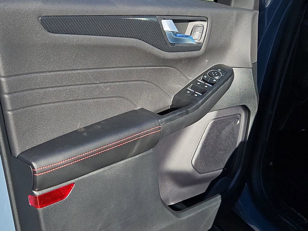 New 2026 Ford Escape ST-Line w/ Tech Pack #1 image 21