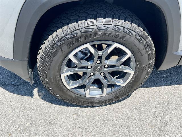 New 2026 Chevrolet Equinox ACTIV AWD/4WD image 10