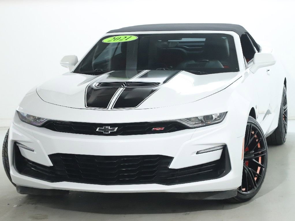 Used 2021 Chevrolet Camaro SS image 4
