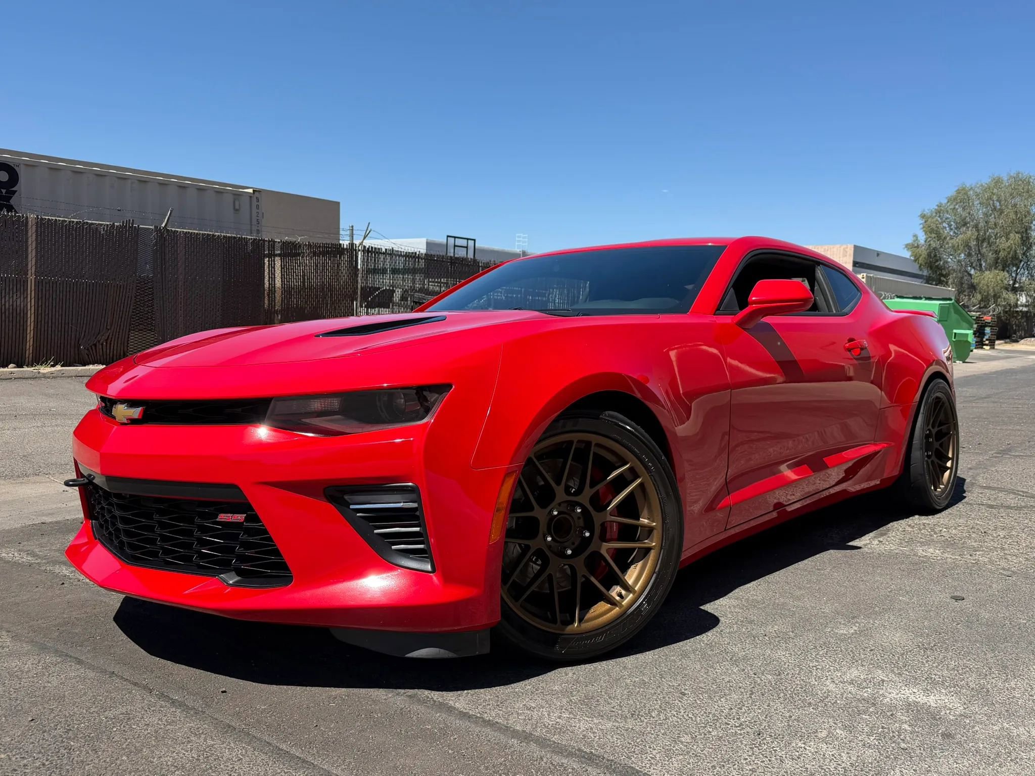 Used 2016 Chevrolet Camaro SS RWD image 1