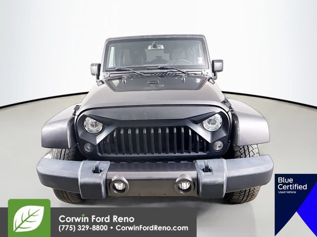 Used 2018 Jeep Wrangler Unlimited Sahara w/ Connectivity Group AWD/4WD video 2