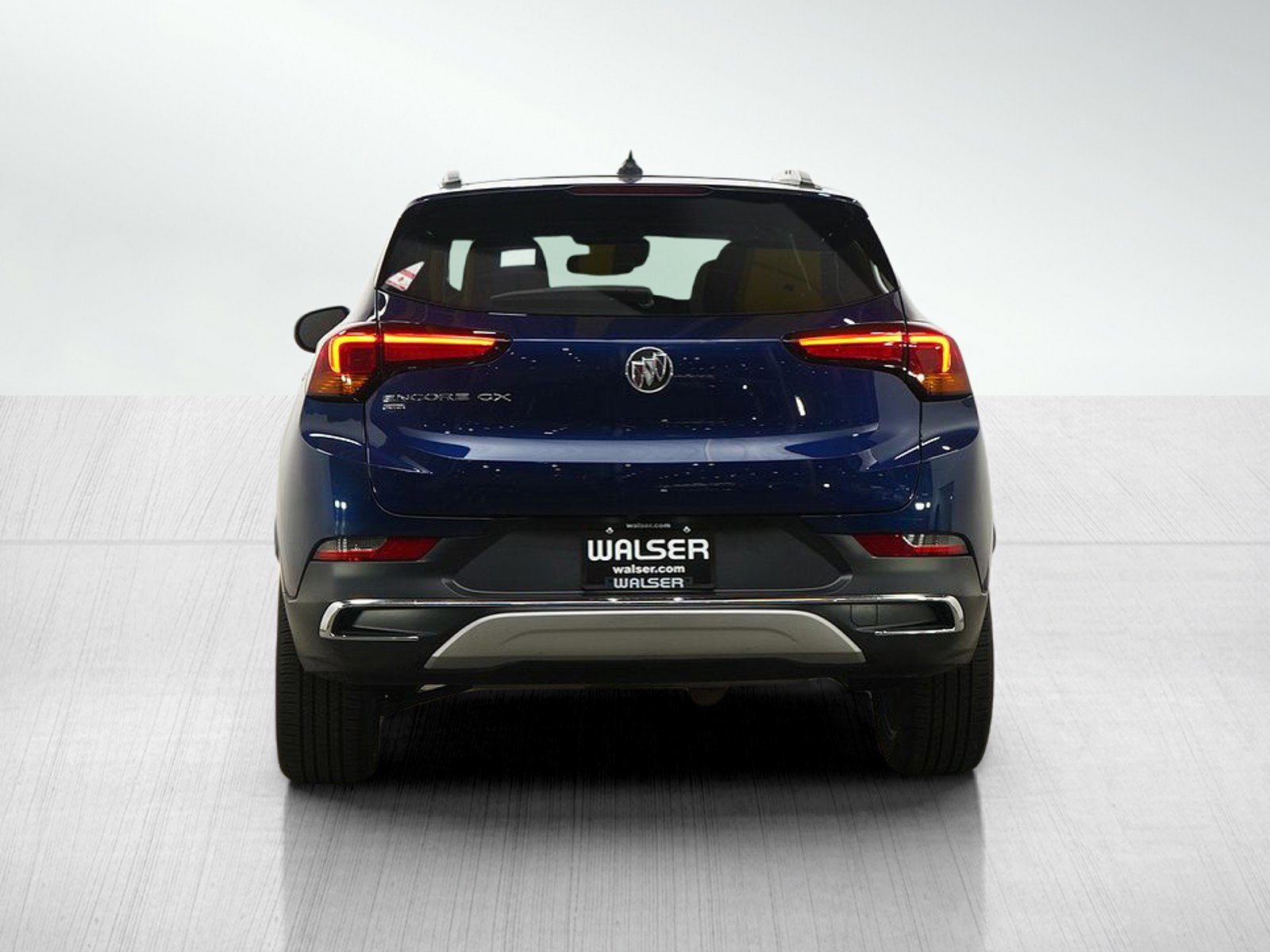 Used 2023 Buick Encore GX Essence w/ Experience Buick Package image 4