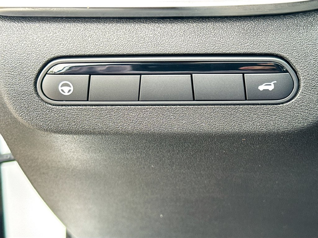 New 2027 INFINITI QX60 Luxe w/ Cargo Package FWD image 10