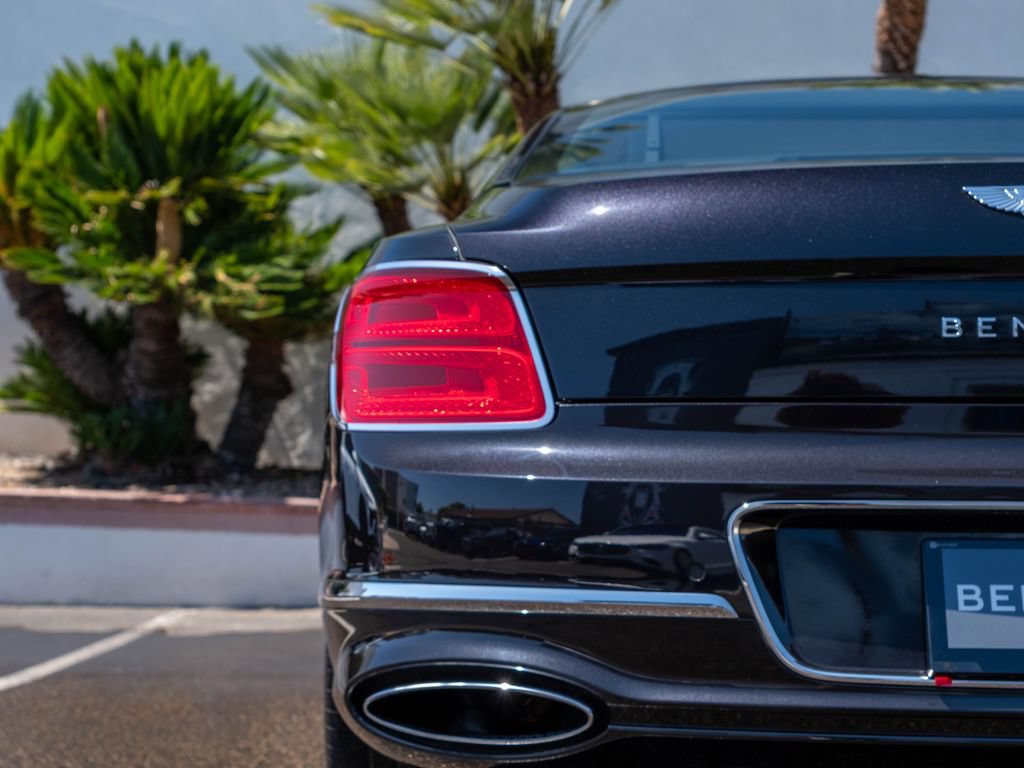 Used 2020 Bentley Flying Spur W12 w/ First Edition Specification AWD/4WD image 39