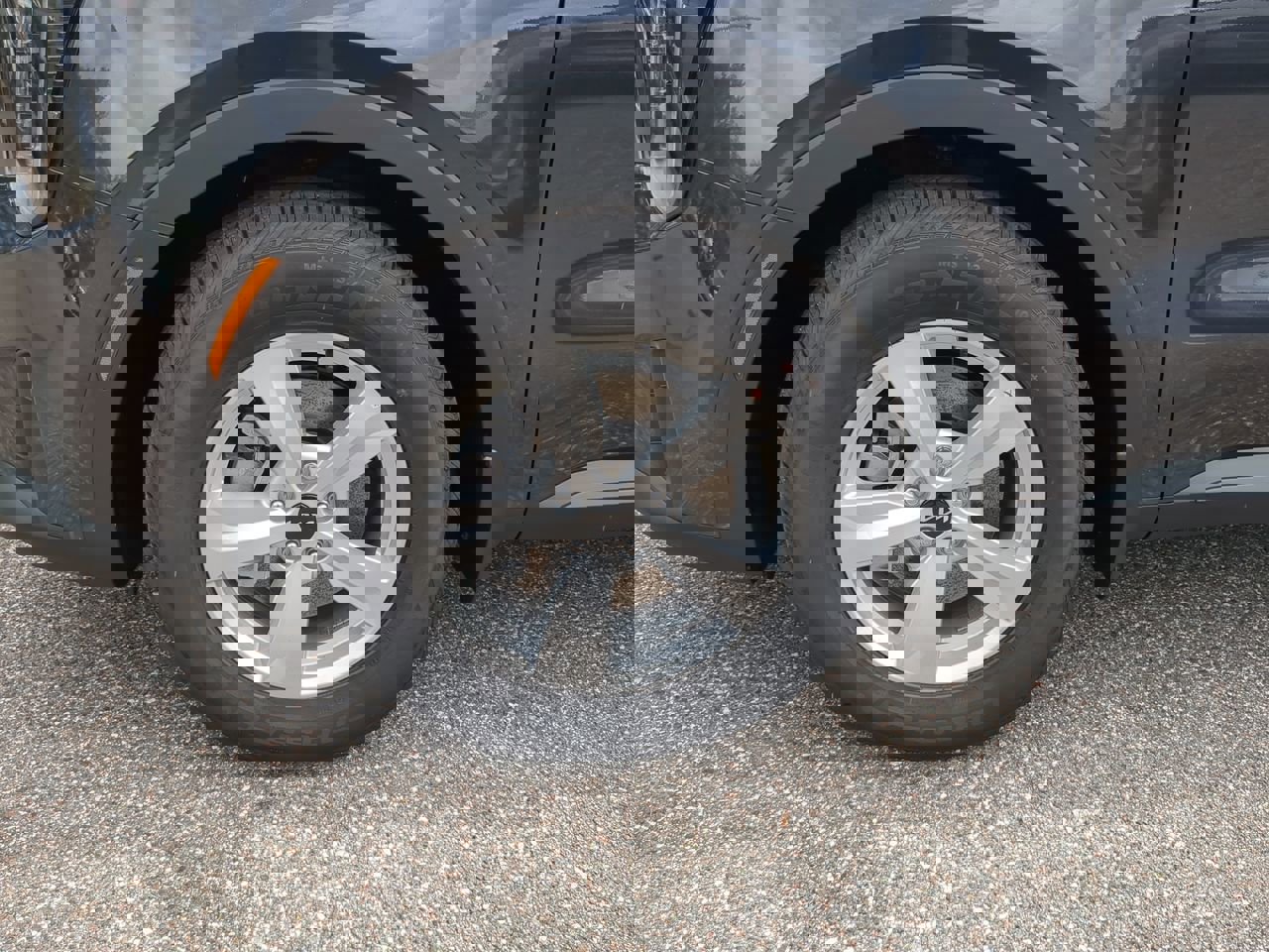 New 2026 Kia Sorento LX image 9