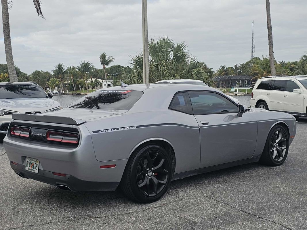 Used 2015 Dodge Challenger SXT Plus RWD image 15