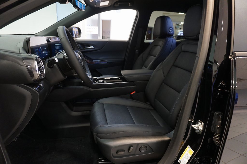 New 2026 Chevrolet Equinox LT w/ Convenience Package II image 10