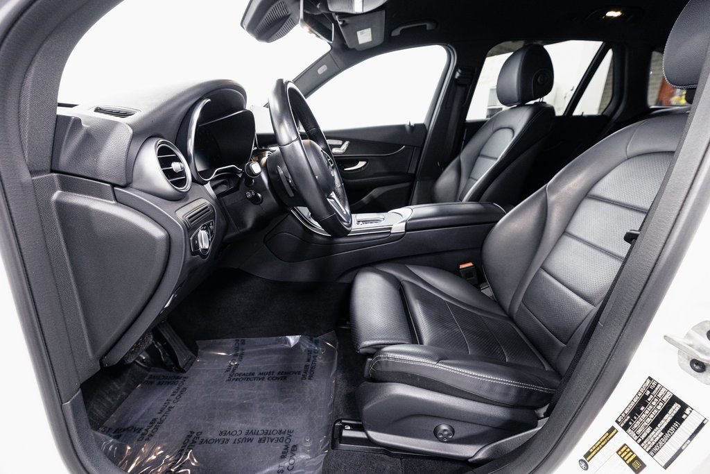Certified 2022 Mercedes-Benz GLC 300 4MATIC image 7