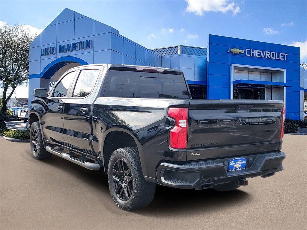 Used 2020 Chevrolet Silverado 1500 LT Trail Boss w/ Midnight Edition image 4
