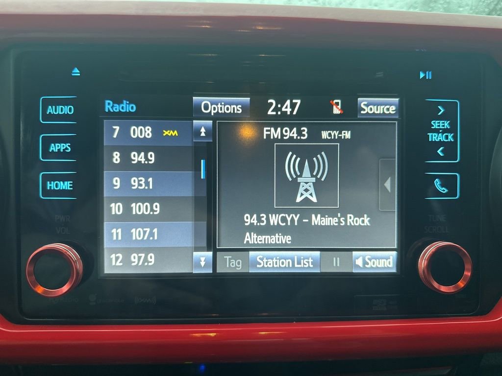 Used 2018 Toyota Tacoma TRD Sport w/ Technology Package image 21