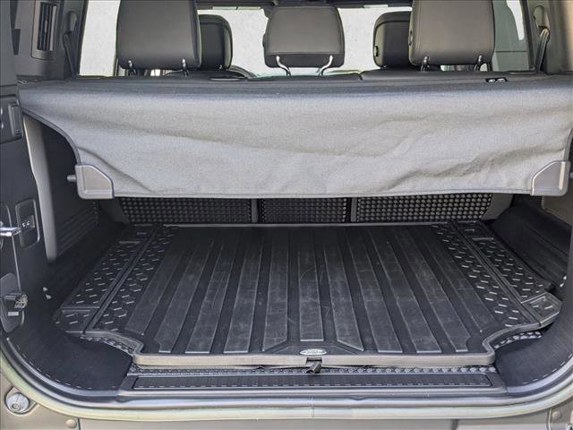 Certified 2023 Land Rover Defender 110 V8 image 6