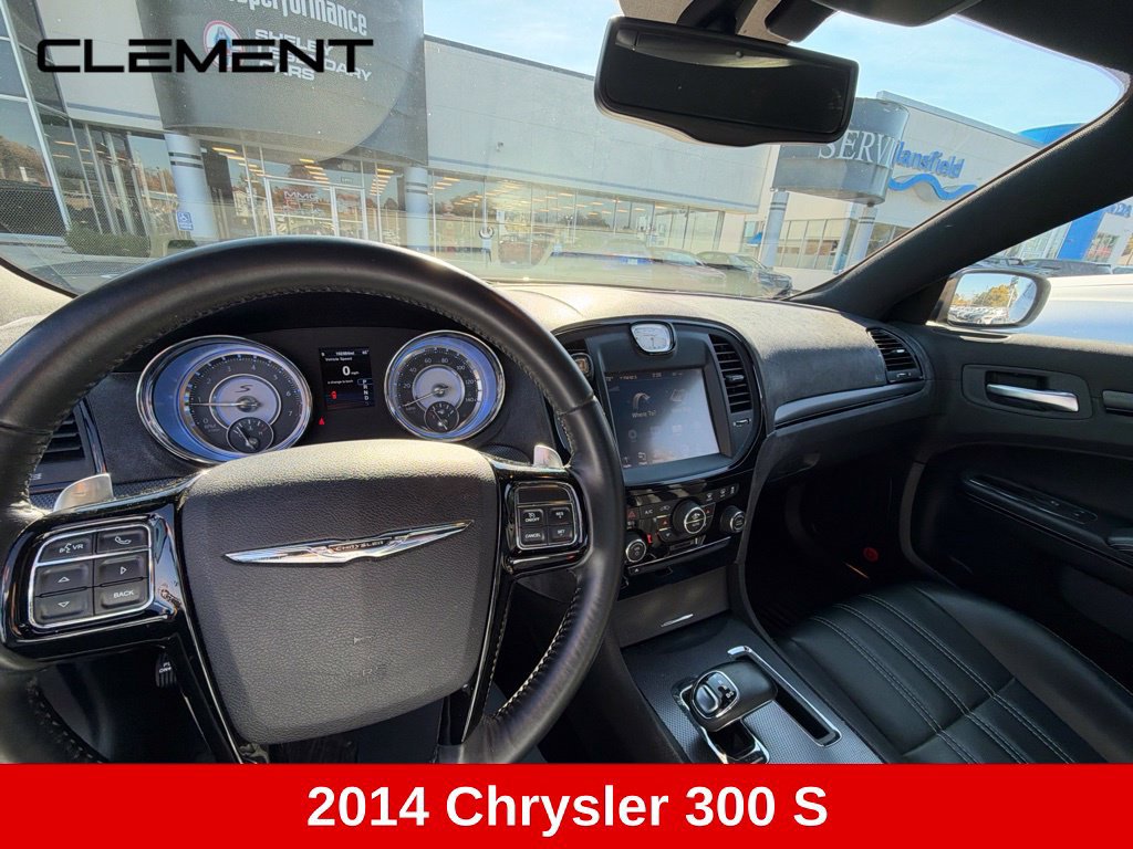 Used 2014 Chrysler 300 S AWD/4WD image 7