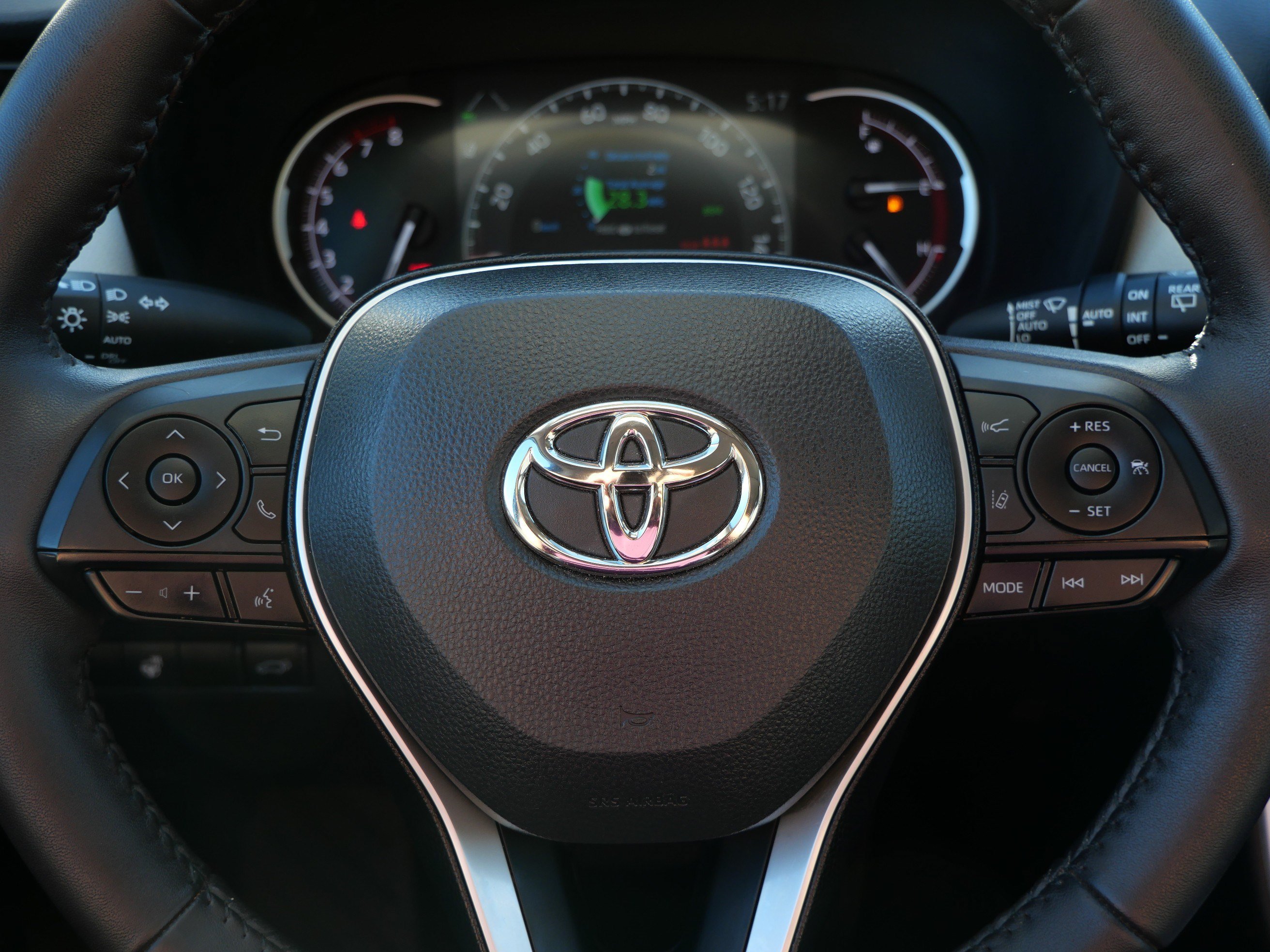 Used 2023 Toyota RAV4 XLE w/ Convenience Package AWD/4WD image 25