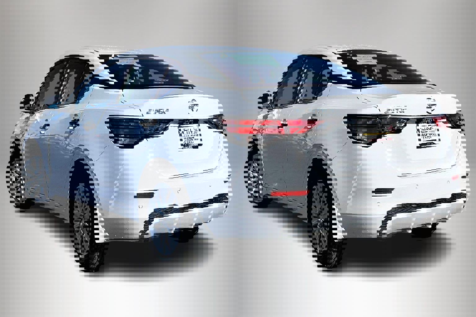 Used 2025 Nissan Sentra S image 4