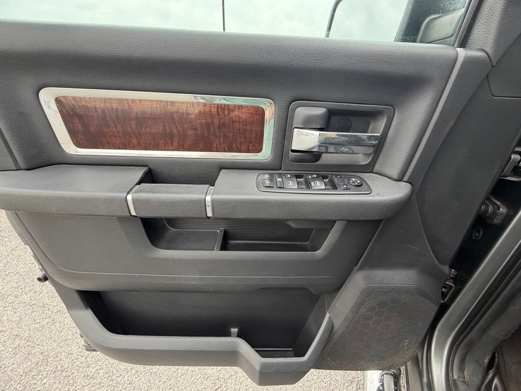 Used 2012 RAM 1500 Laramie AWD/4WD image 19