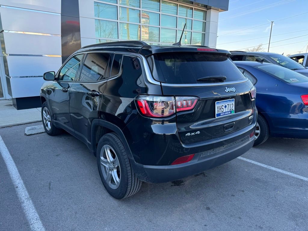 Used 2024 Jeep Compass Latitude w/ Altitude Special Edition image 6