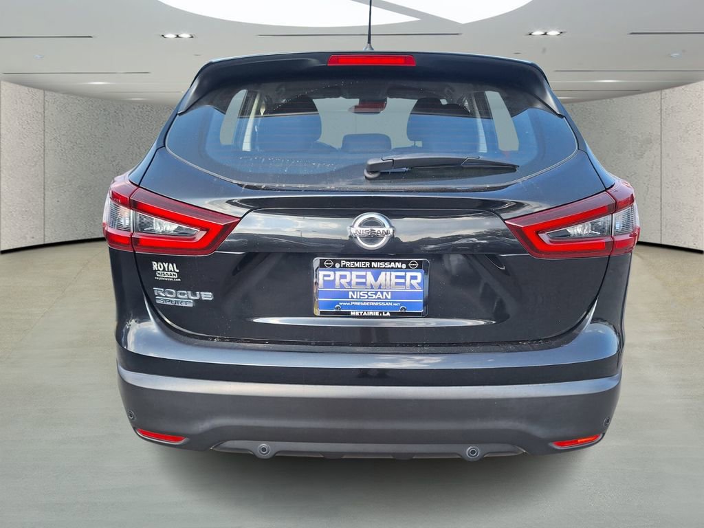 Used 2021 Nissan Rogue Sport S image 4