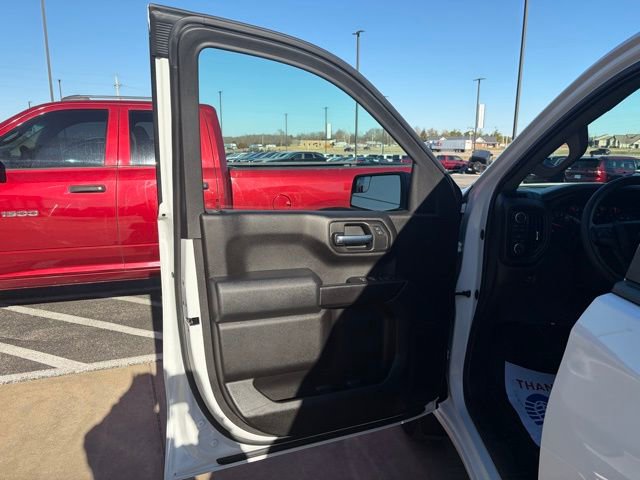 Used 2022 Chevrolet Silverado 1500 Custom image 10