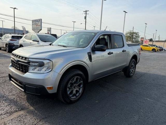 Certified 2024 Ford Maverick XLT w/ XLT Luxury Package image 4