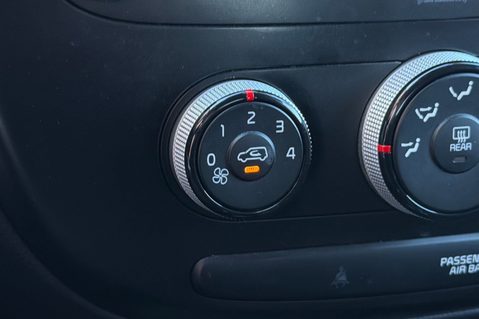 Used 2018 Kia Soul image 28