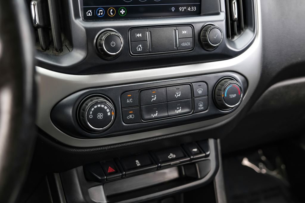 Used 2019 Chevrolet Colorado LT w/ LT Convenience Package RWD image 26