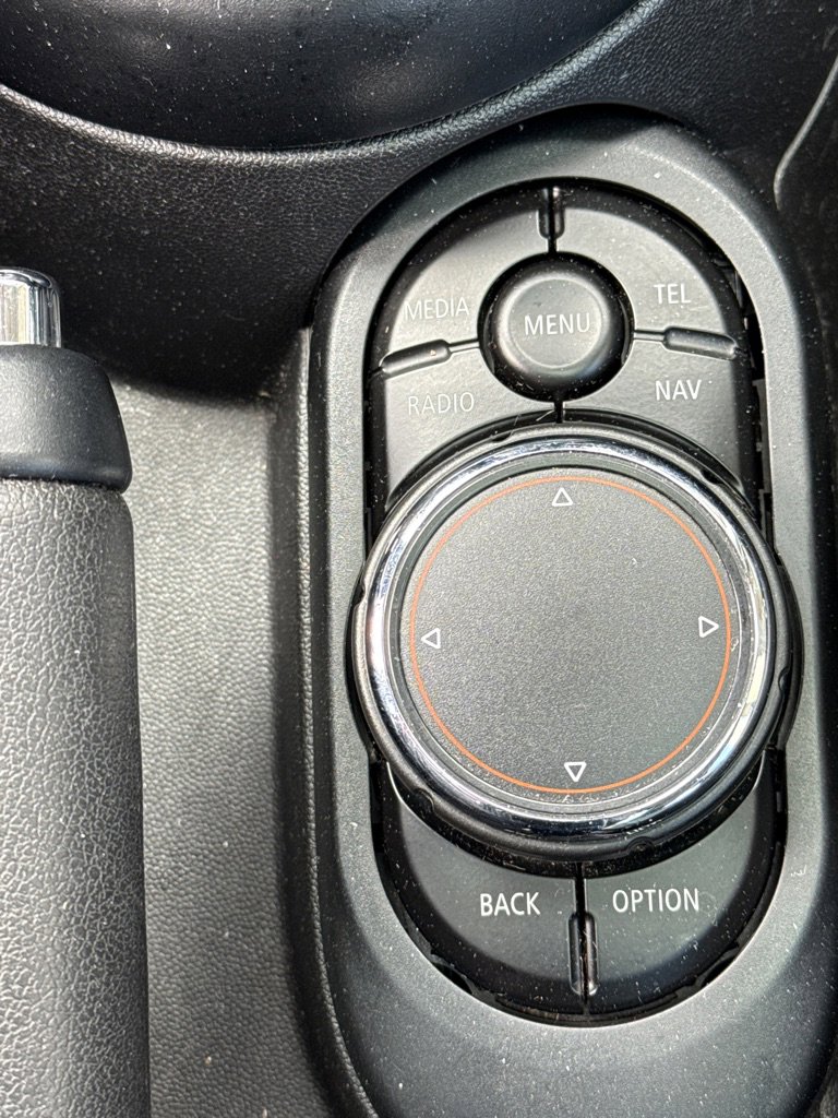 Used 2017 MINI Cooper 2-Door Hardtop FWD image 10