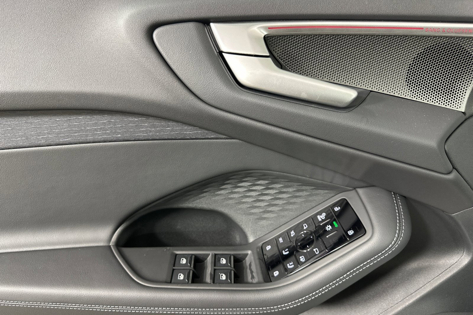 New 2025 Audi A5 2.0T Premium Plus AWD/4WD image 10