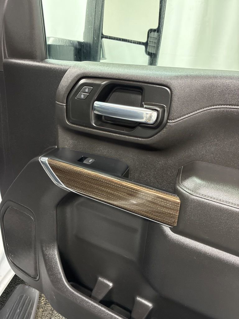 Used 2023 Chevrolet Silverado 3500 LT image 26