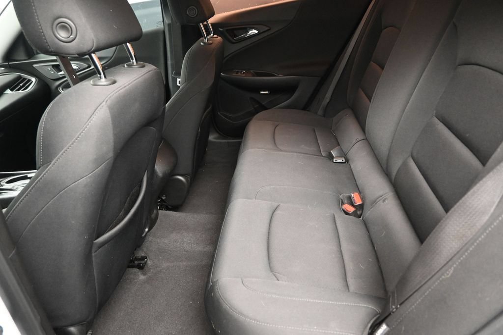 Used 2020 Chevrolet Malibu RS FWD image 14