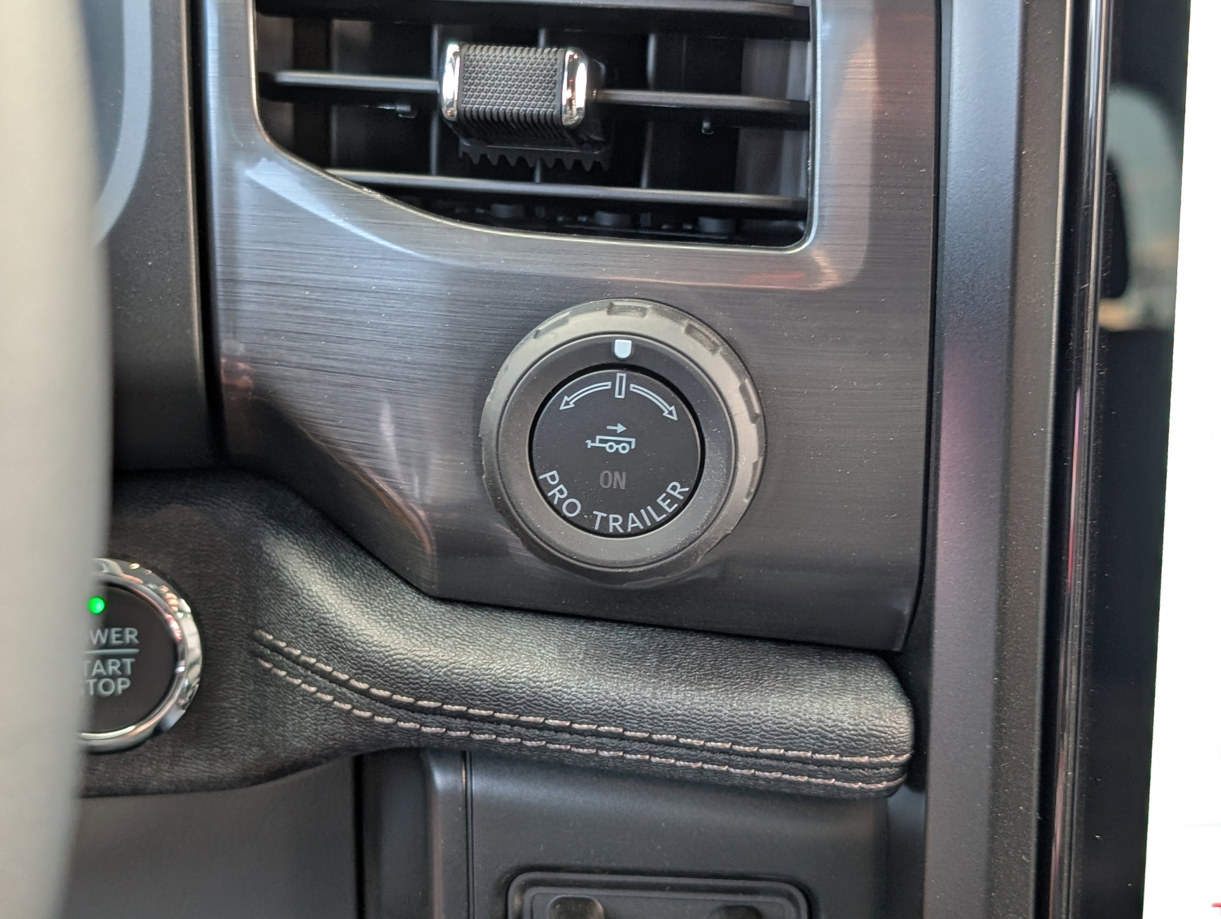 New 2025 Ford F150 Lightning Flash image 24