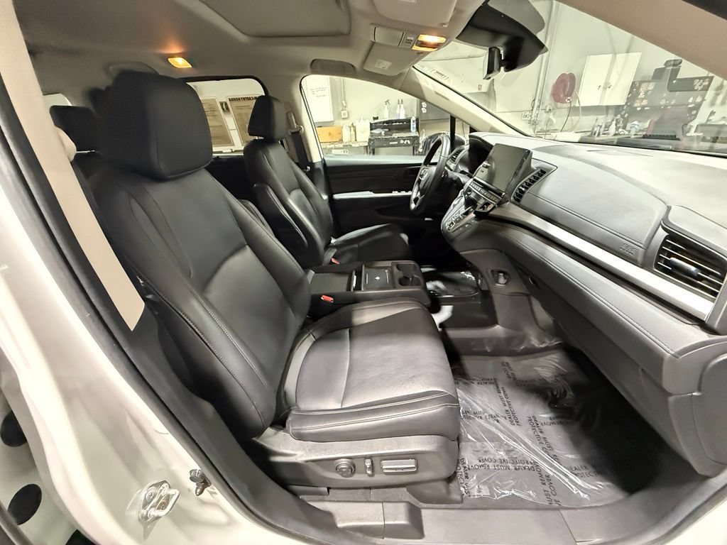Used 2025 Honda Odyssey EX-L image 40