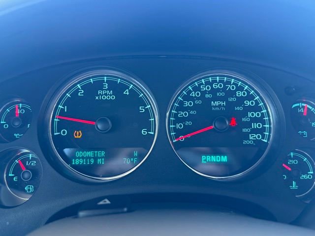 Used 2012 Chevrolet Tahoe LT w/ Luxury Package AWD/4WD image 10