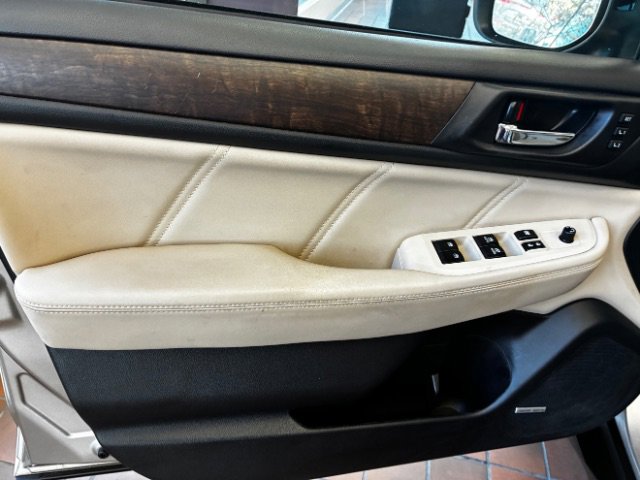 Used 2018 Subaru Outback 2.5i Limited image 13