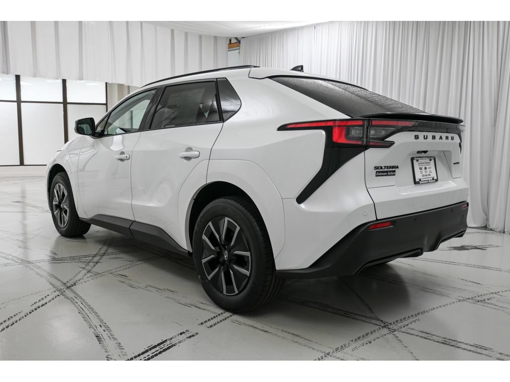 New 2026 Subaru Solterra AWD/4WD image 5