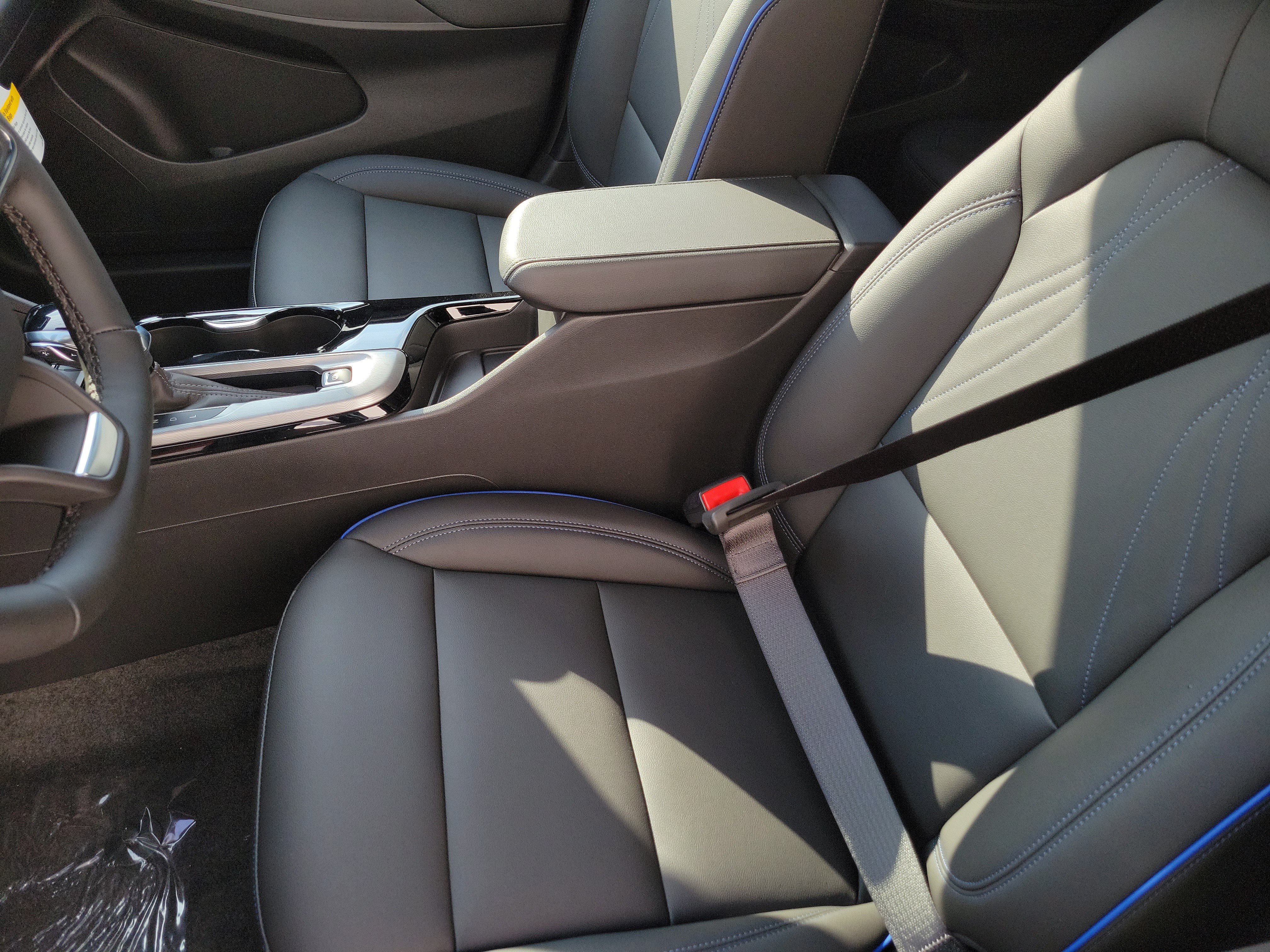 New 2026 Buick Envista Sport Touring w/ Convenience I Package FWD image 22