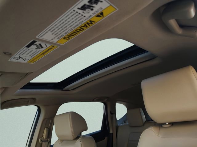 Used 2017 Honda CR-V Touring image 25